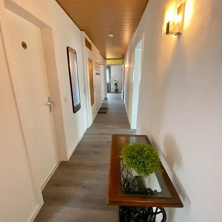 Apartment En Felsberg